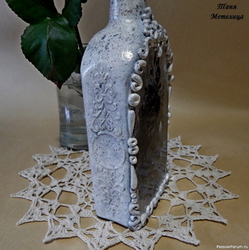 Бутылка &quot;Зимняя роза&quot;.