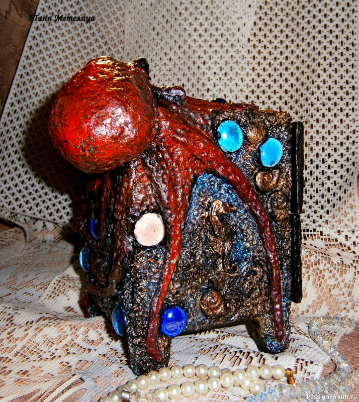 Комодики из коробочек.