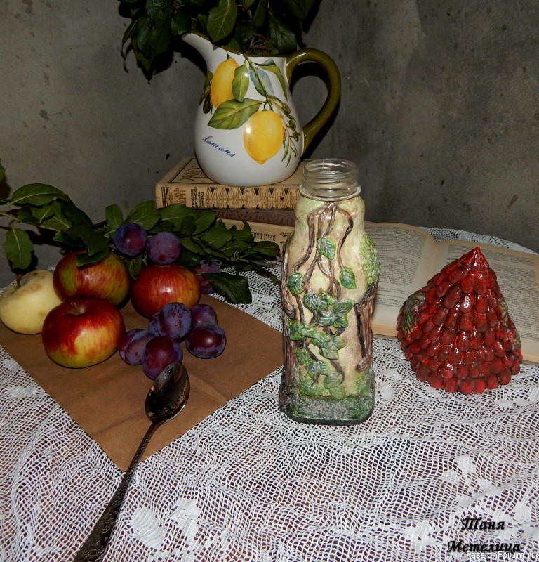 Сказочный домик из пластиковой бутылки.