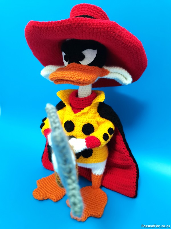 Антиплащ антигерой из м/ф "Черный плащ"