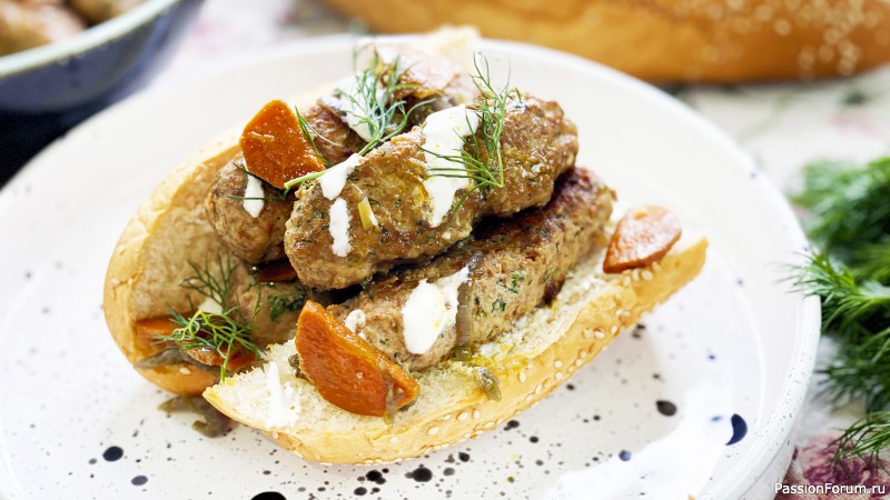 Надоели привычные котлеты? Блюдо из фарша - вкусные колбаски Чевапчичи по-сербски