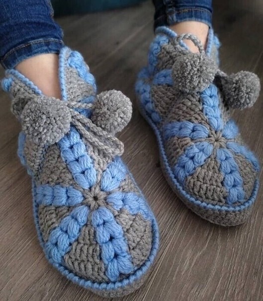 Тапочки из квадратов.