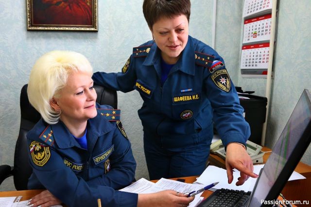 Ангелы-хранители в погонах. Сотрудницы МЧС о работе в мужском коллективе