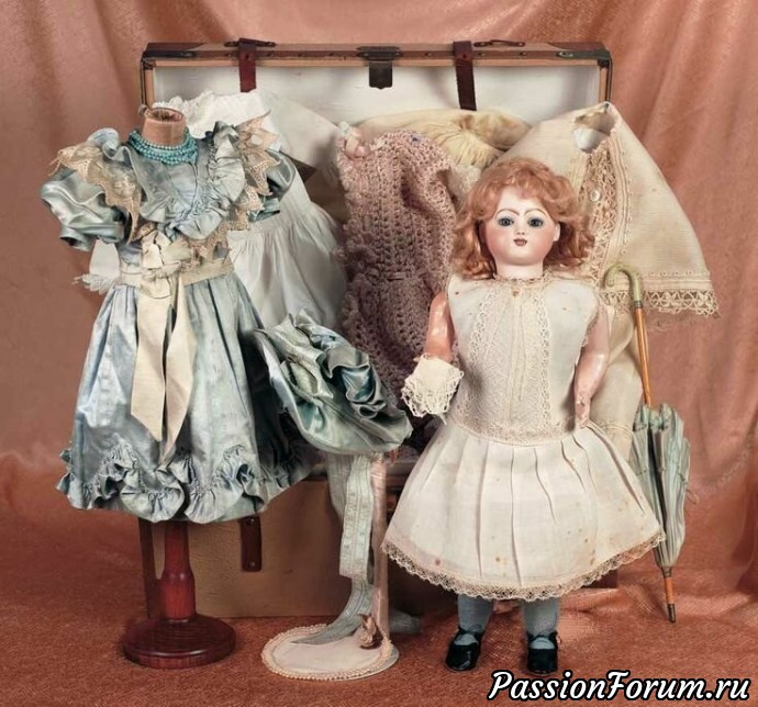 История Куклы с приданным