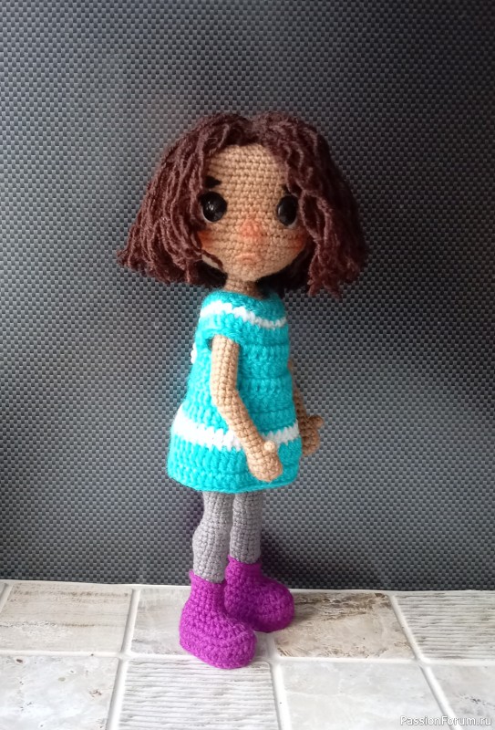 Куколка крючком