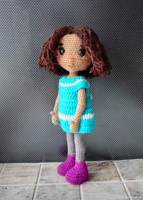 Куколка крючком