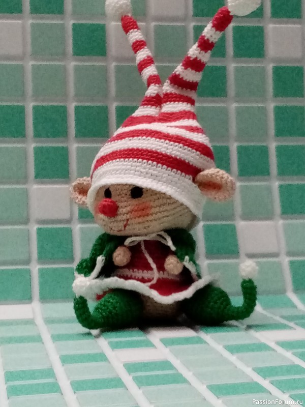 Новогодняя гномочка