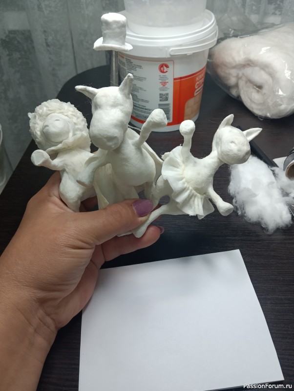 Кони, коники, лошадки.