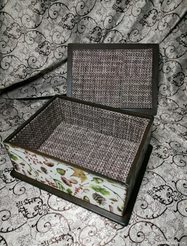 ШКАТУЛКА И БАНОЧКИ.