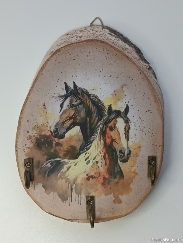 Кони, коники, лошадки.