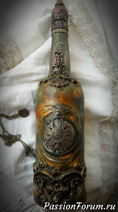 Бутылочка с характером:)