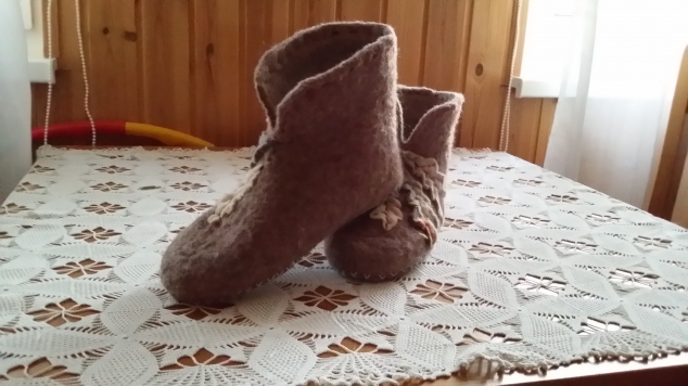 Башмачки -веточка дуба. Башмачки -веточка дуба.