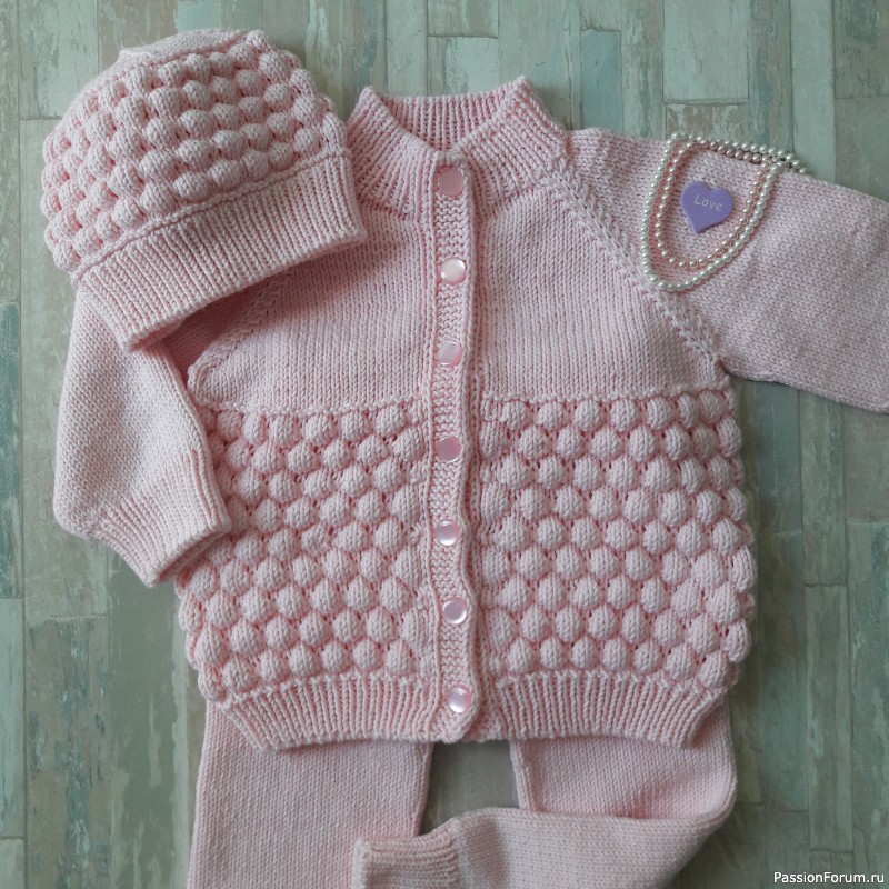 Комплект для девочки из полухлопка