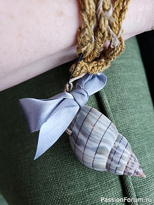 МК моего украшения ( подвеска или браслет) из ракушек " Весна на море".