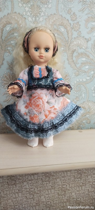 Платье для куклы