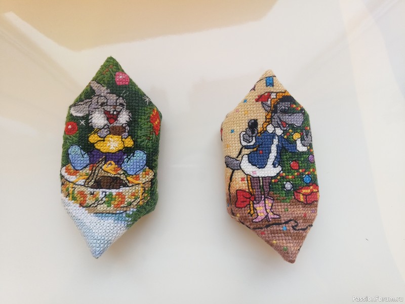 Новогодние игрушки