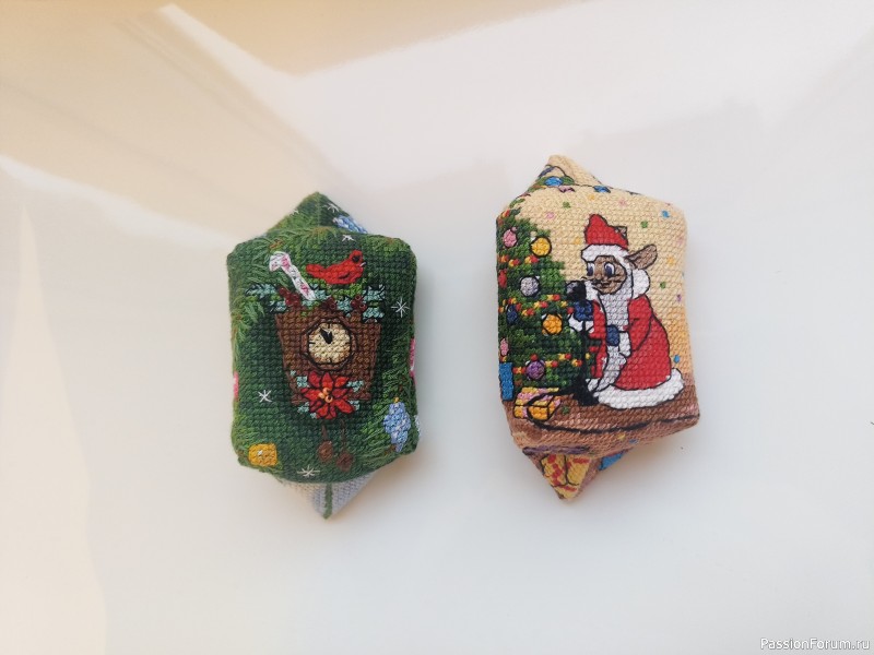 Новогодние игрушки