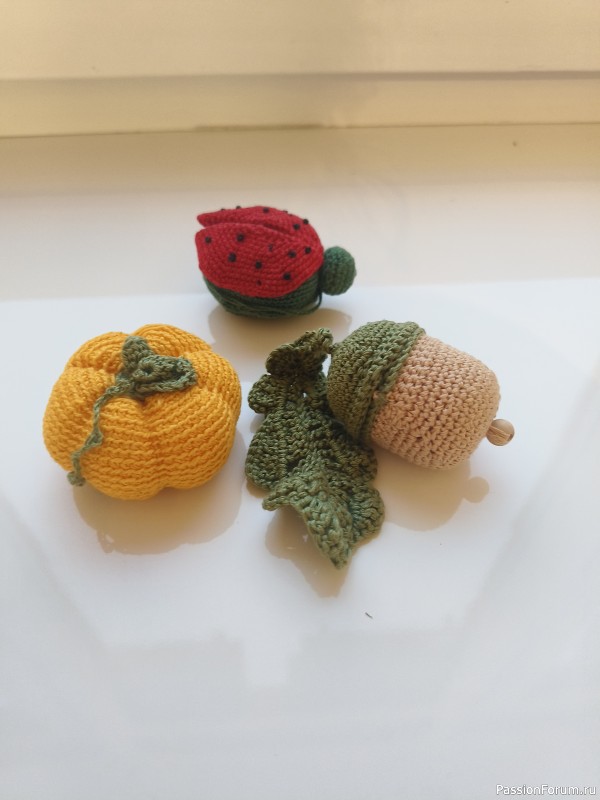 Новогодник игрушки крючком