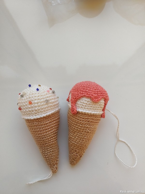 Новогодник игрушки крючком