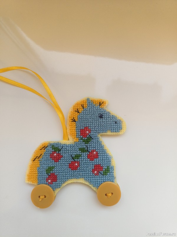 Новогодние игрушки