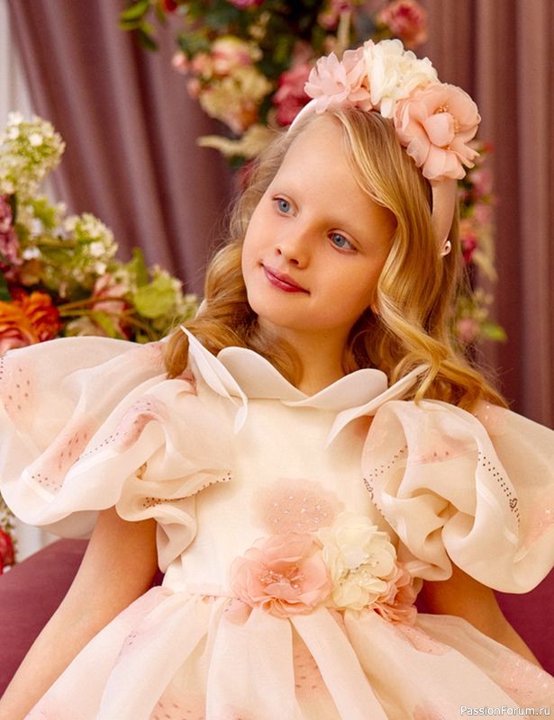 Из зимы в лето: весенне-цветочное для девочек. Идеи, акценты