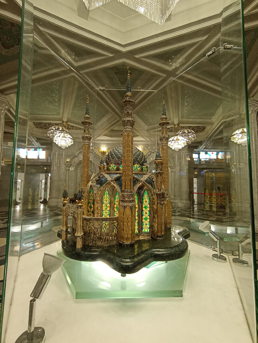 Путешествие в Казань. Казанский Кремль. Мечеть Кул Шариф. Кремлёвская набережная. 3 октября