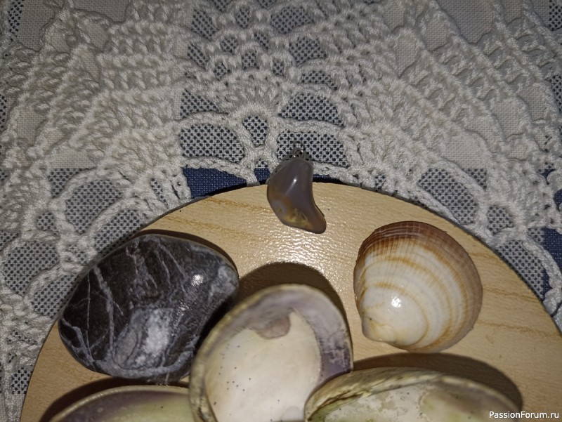 Цветок из ракушек