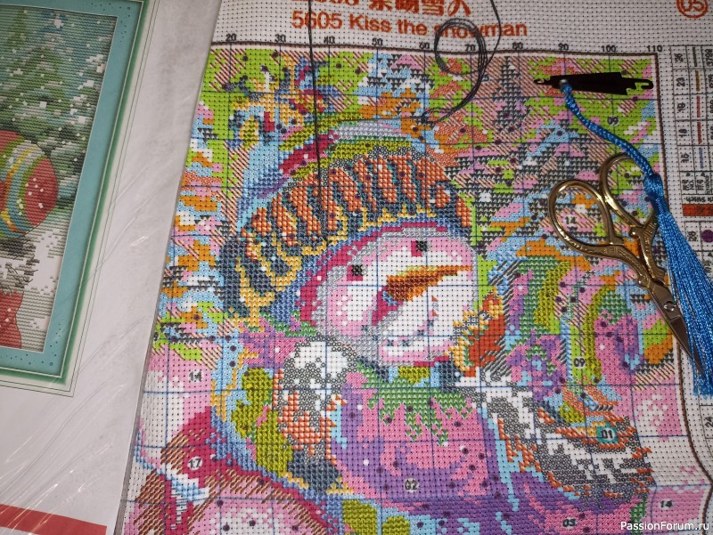 Поцелуй Снеговика. Вышивка