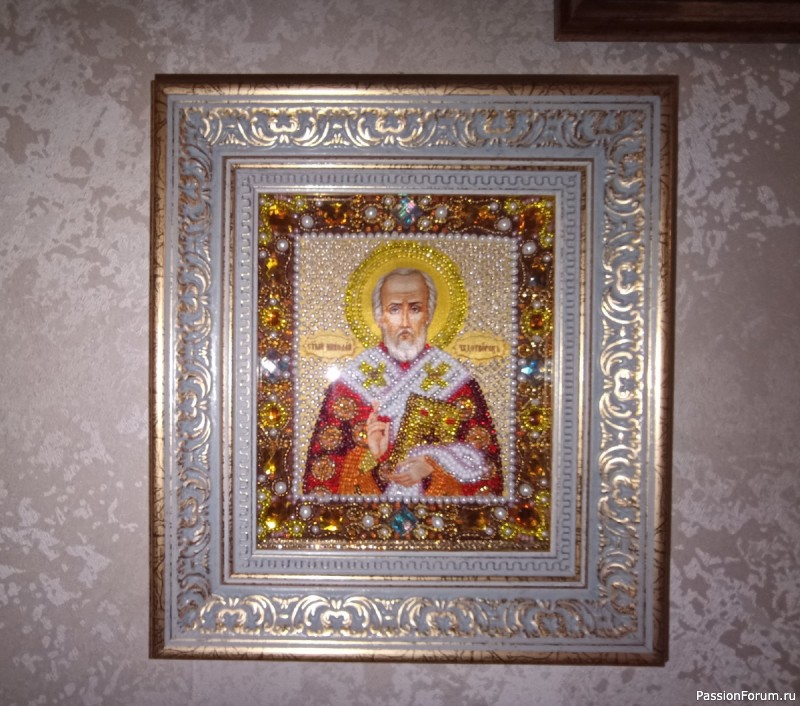 Вышивка бисером образа Святого Николая Чудотворца