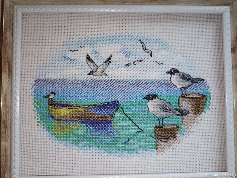 Вышивка Чайки на причале