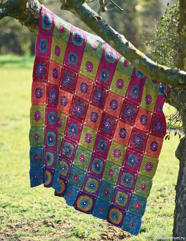 Вязаные проекты в книге «Block-by-Block Blankets and Afghans».