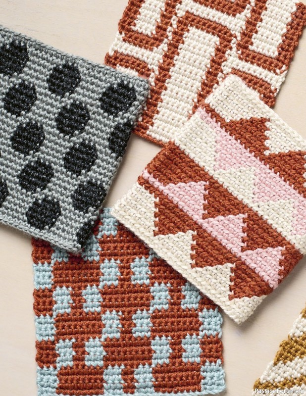 Вязаные проекты в книге «Modern Guide to Colorwork Crochet».