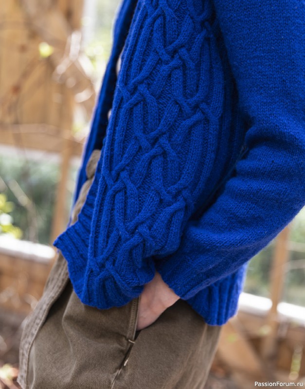 Вязаные проекты в книге &laquo;Tukubook&raquo;.