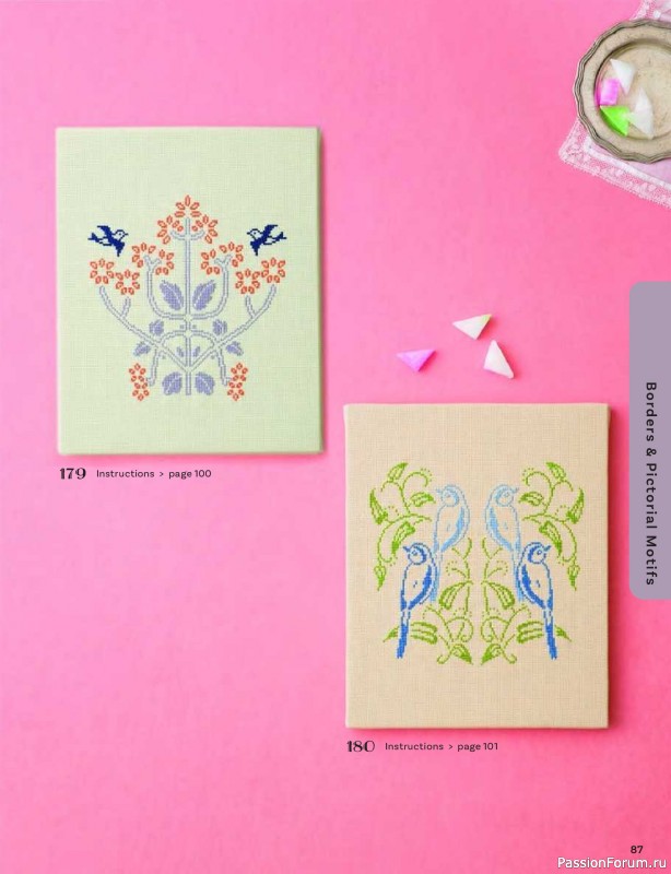 Вязаные проекты в книге &laquo;200 Japanese Cross Stitch Designs&raquo;.