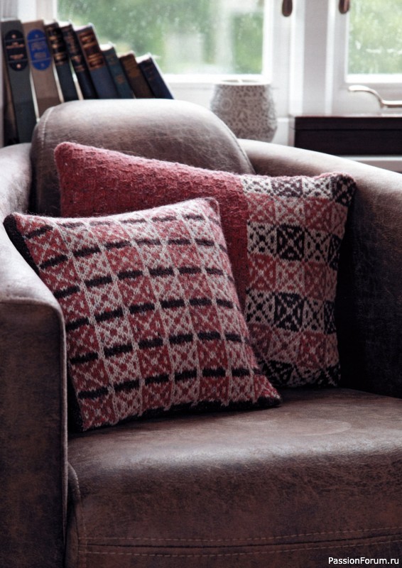 Вязаные проекты в книге &laquo;Библия многоцветных узоров Fair Isle&raquo;.