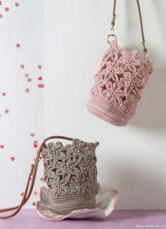 Вязаные проекты в журнале &laquo;Crochet a Porter Hors-Serie - Juillet-Septembre 2026&raquo;