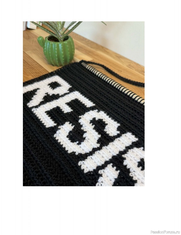 Вязаные проекты в книге «Modern Crochet Tapestries»