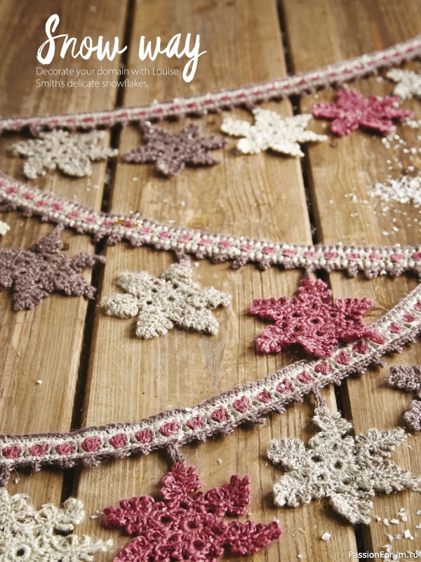 Вязаные проекты крючком в журнале «Your Crochet Christmas - 2025»