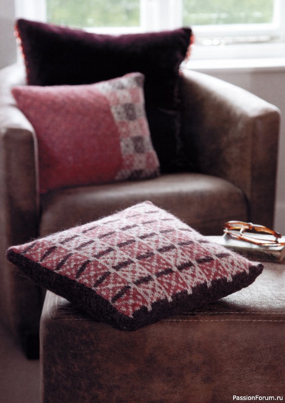 Вязаные проекты в книге &laquo;Библия многоцветных узоров Fair Isle&raquo;.