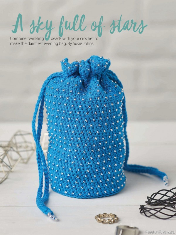 Вязаные проекты крючком в журнале «Your Crochet Christmas - 2025»