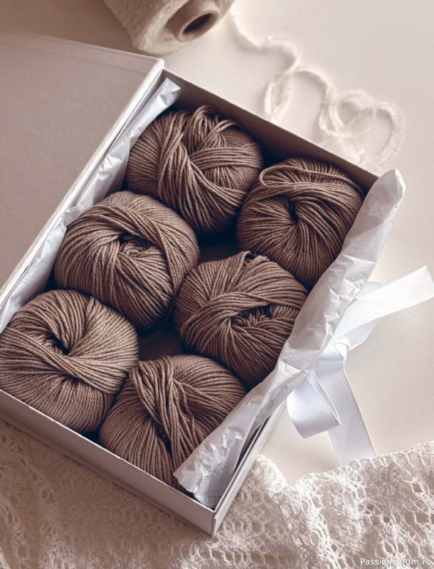 Вязаные проекты в книге &laquo;Реглан сверху&raquo;.