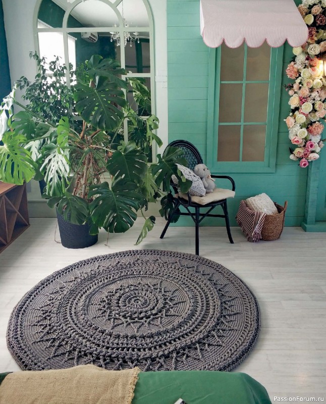 Вязаные проекты в книге &laquo;Ажурное вязание крючком&raquo;