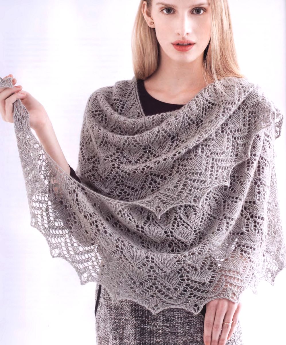 40 проектов вязания в журнале "Vogue Knitting Lace": 40 Bold & Delicate Knits 2021