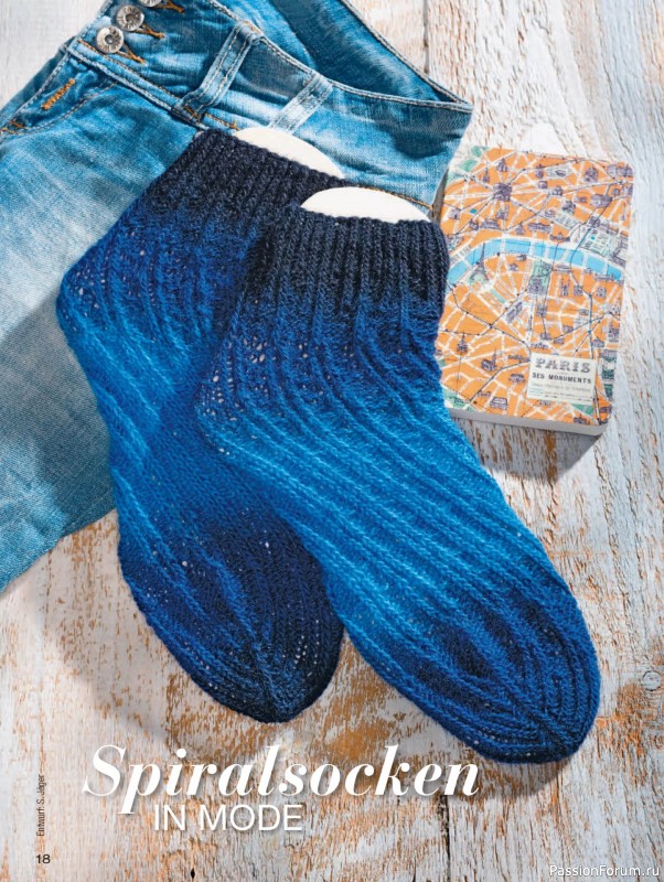 Вязаные проекты спицами в журнале «Sandra Sonderheft SA312 2025»