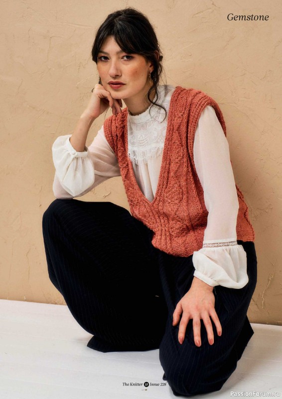 Вязаные проекты спицами в журнале «The Knitter №228 2026»