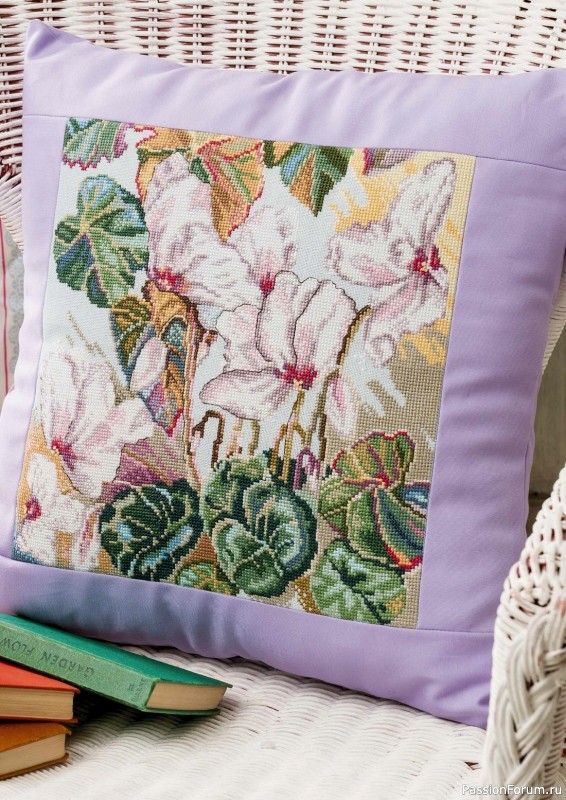 Коллекция вышивки в журнале «Cross Stitch Gold - Floral Collection 2023»