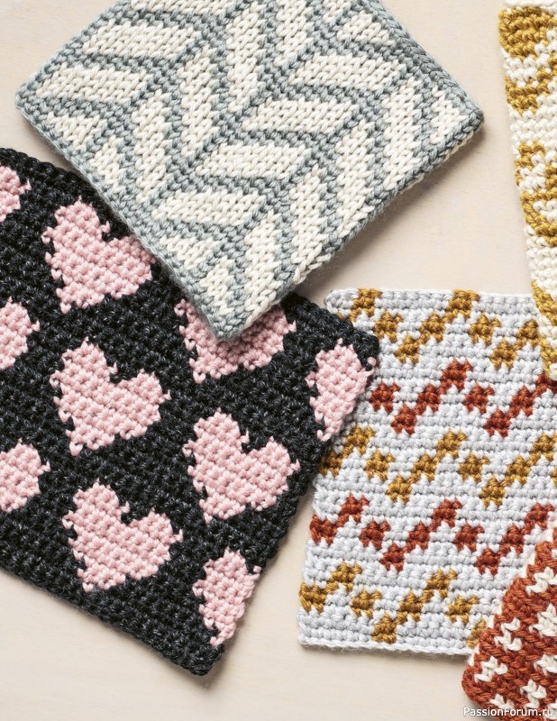 Вязаные проекты в книге «Modern Guide to Colorwork Crochet».
