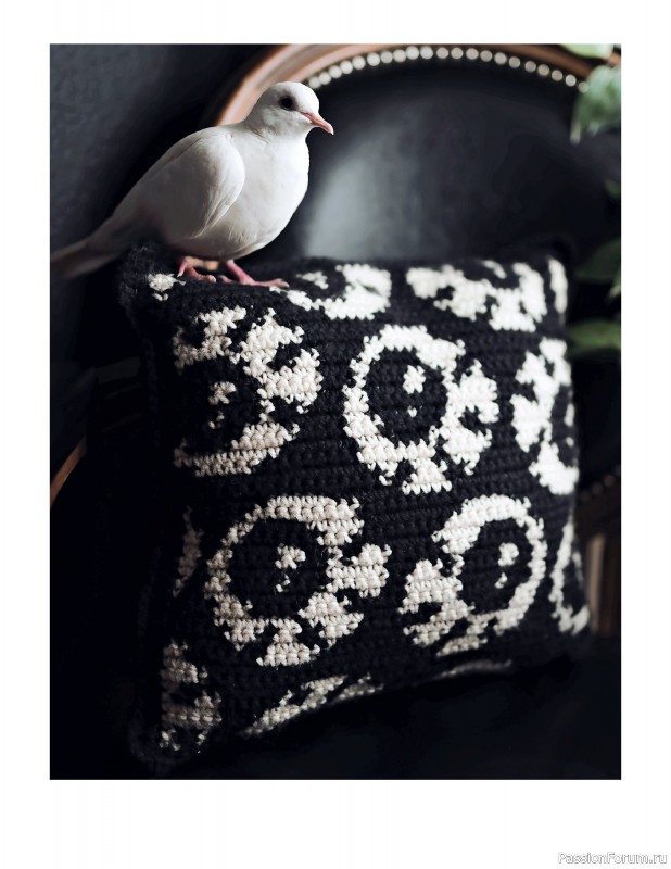 Вязаные проекты в книге «Spooky Tapestry Crochet». Продолжение
