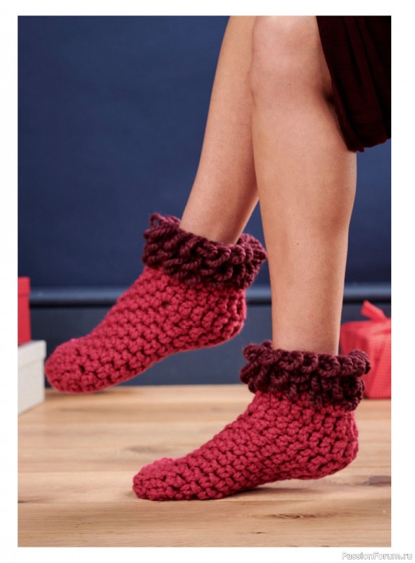 Вязаные проекты крючком в журнале «L'uncinetto di Gio №52 2025»