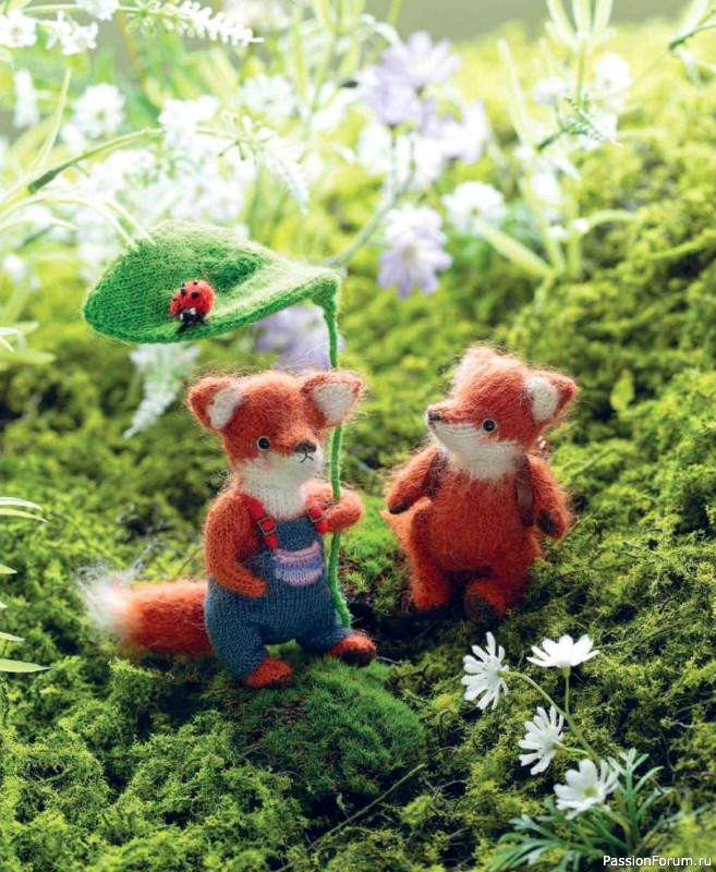 Вязаные проекты в книге &laquo;Шарнирные игрушки на спицах&raquo;.